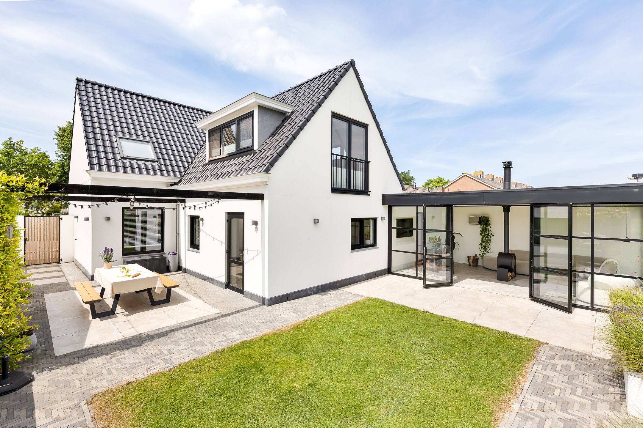 Foto 39 van Burgemeester Geuzestraat 43