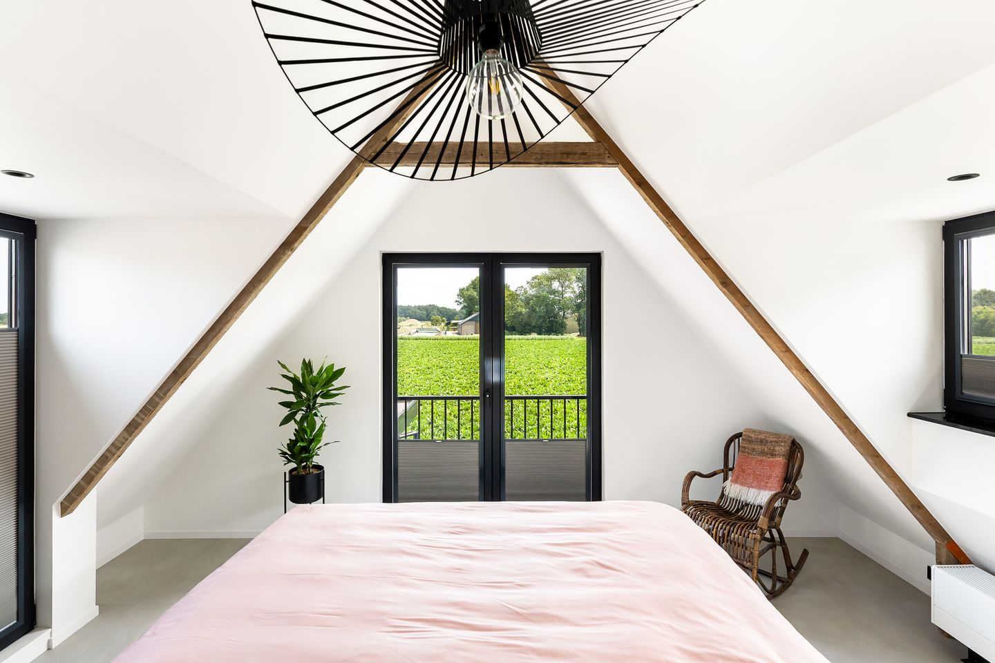 Foto 50 van Burgemeester Geuzestraat 43