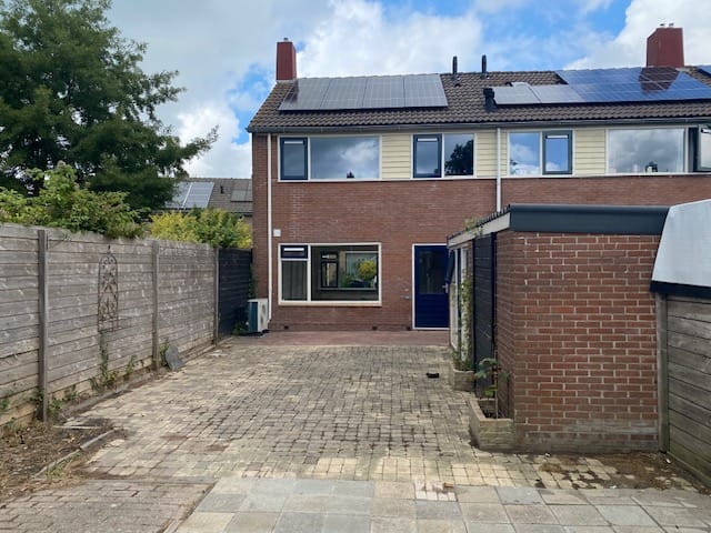 Foto 19 van Nicolaas Maesstraat 4