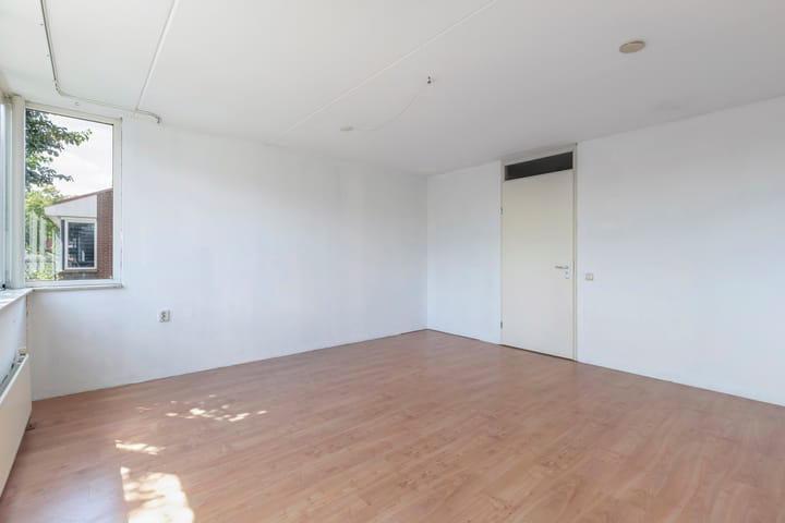 Photo 23 of Rietzangerstraat 11