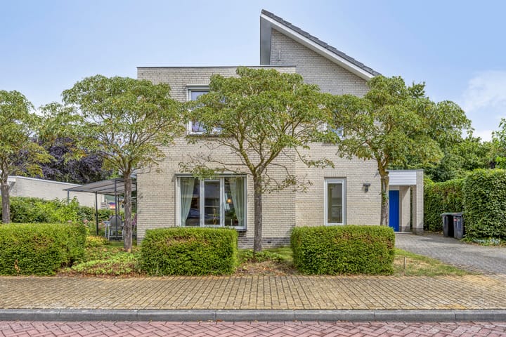 Photo 49 of Doornenburgallee 4