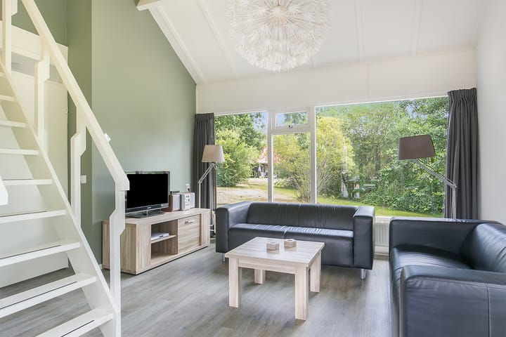 Photo 8 of De Bloemert 1-31