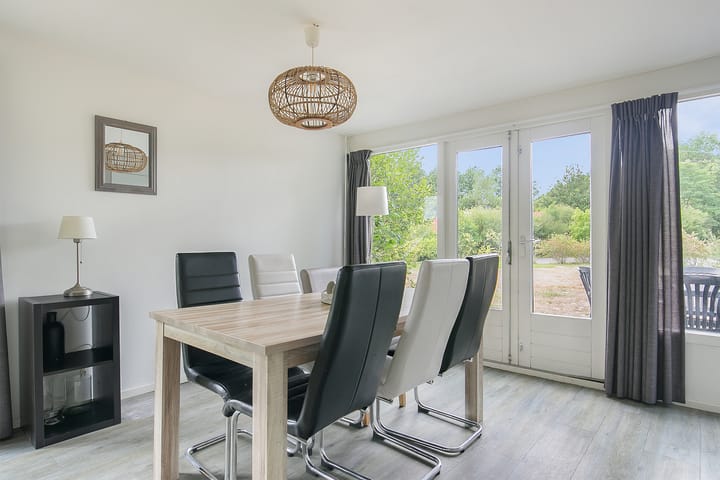 Photo 11 of De Bloemert 1-31