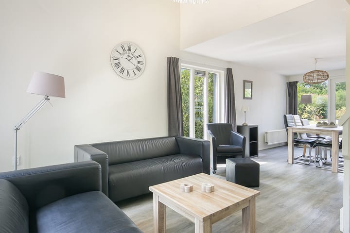 Photo 9 of De Bloemert 1-31