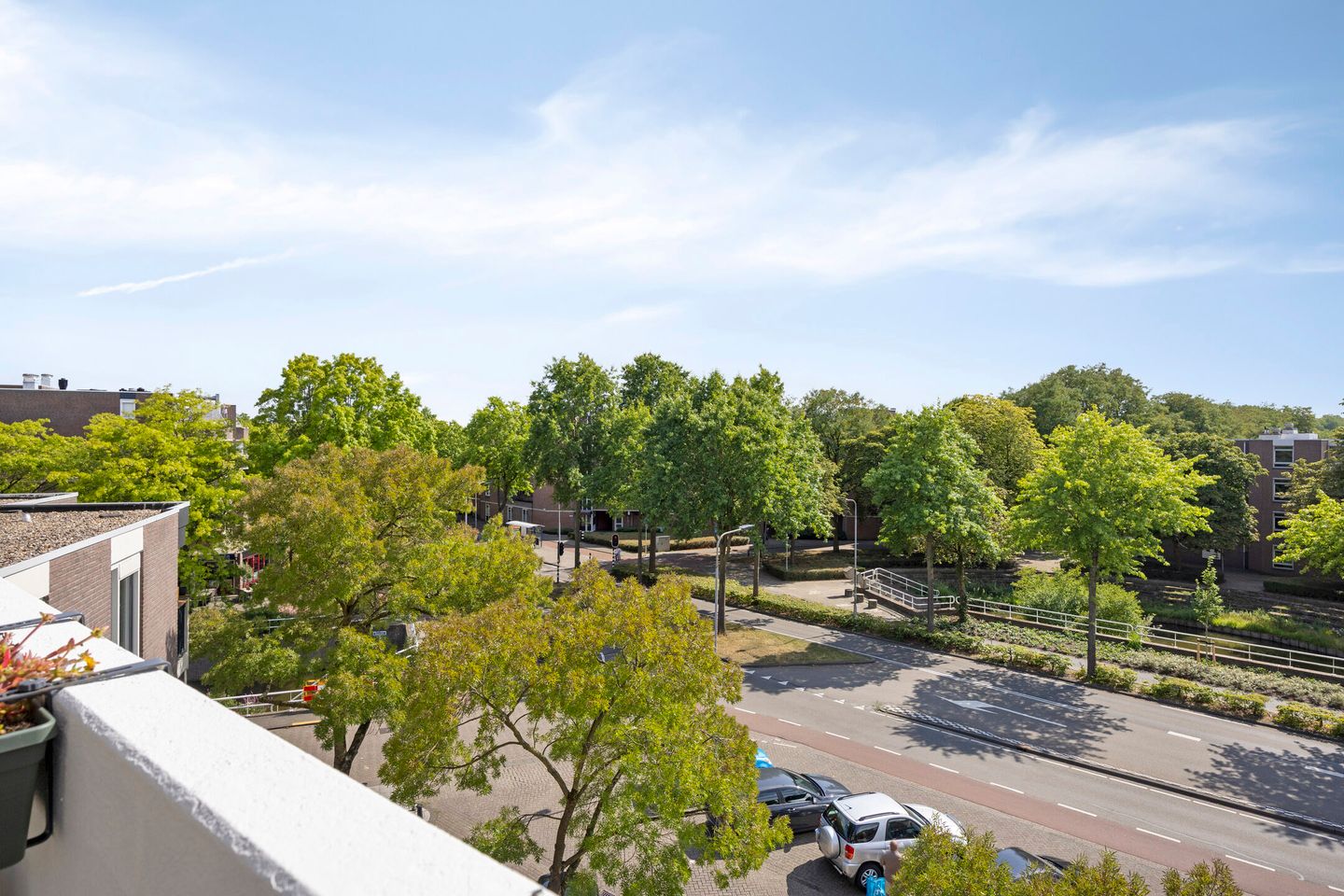 Photo 5 of Maaspoortweg 271