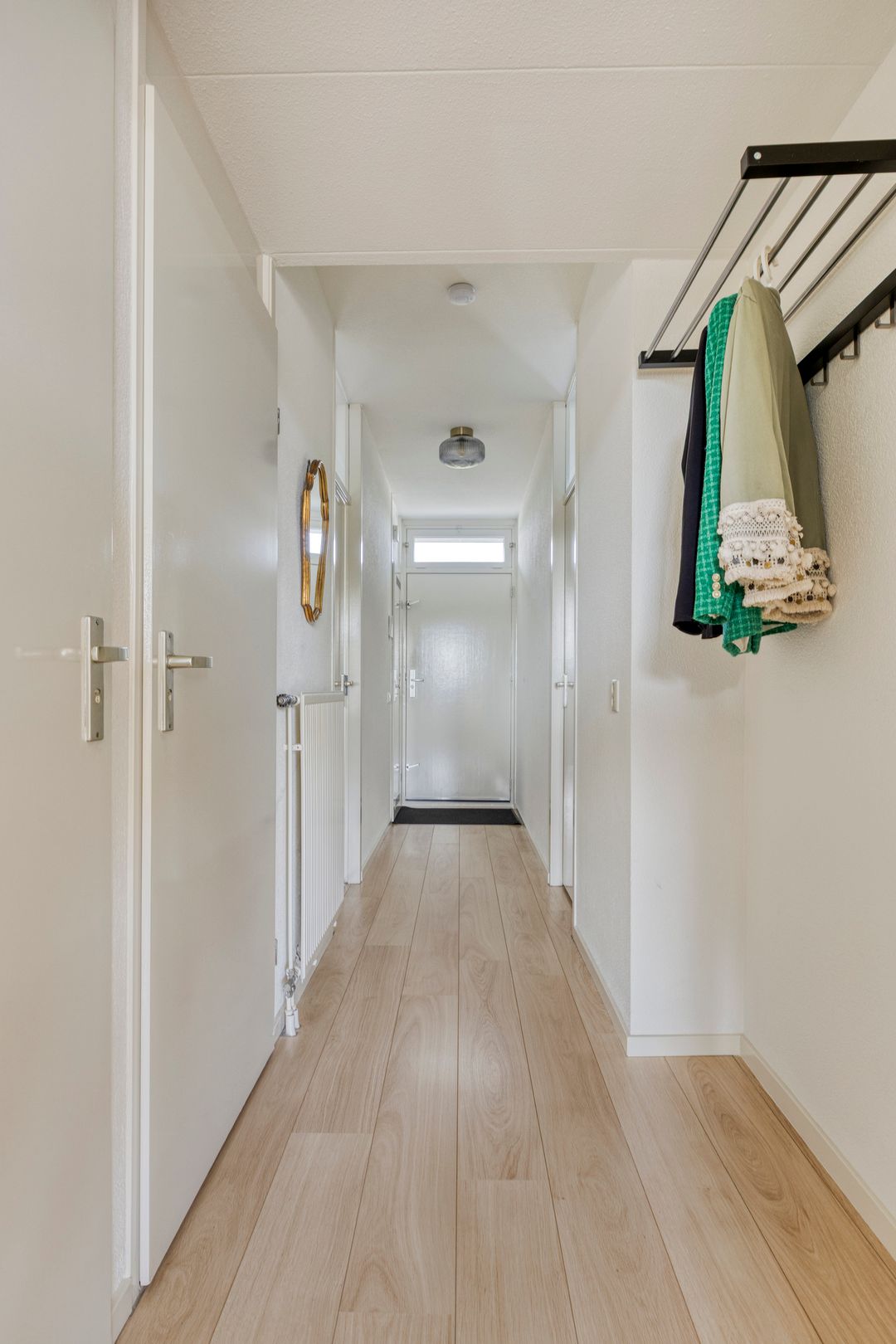 Photo 11 of Maaspoortweg 271