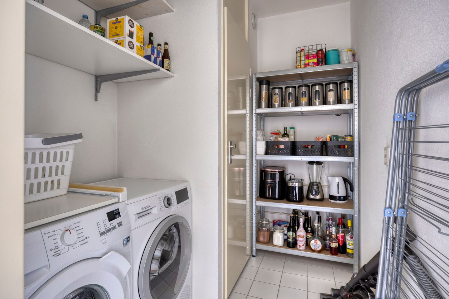 Photo 29 of Maaspoortweg 271