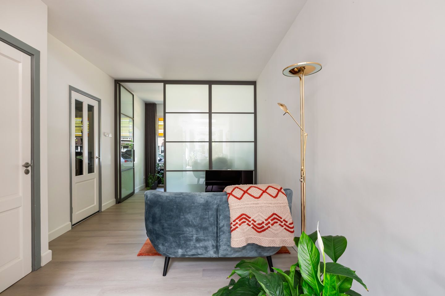 Foto 20 van Burgemeester van Tuyllkade 132