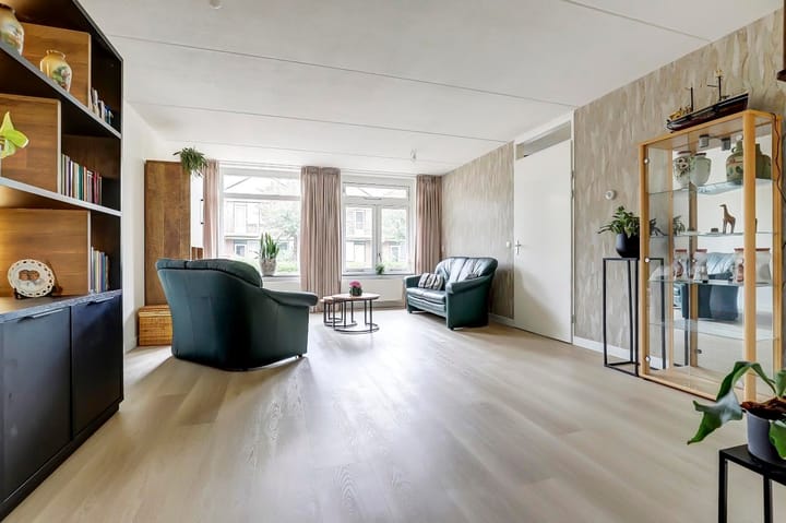 Foto 3 van Rembrandthof 455