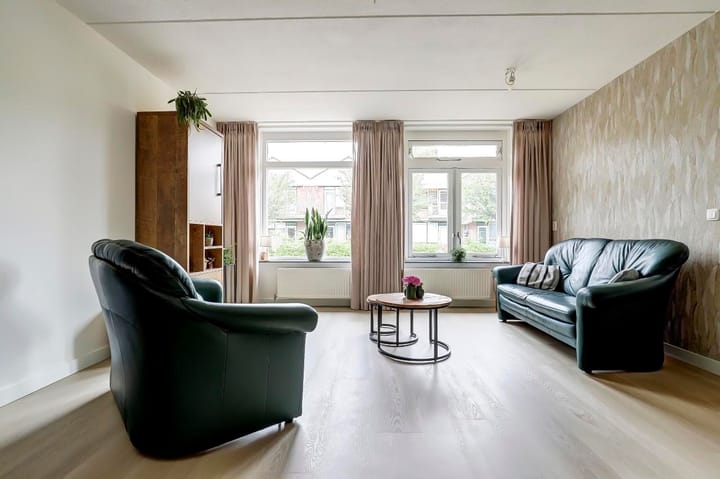 Foto 7 van Rembrandthof 455