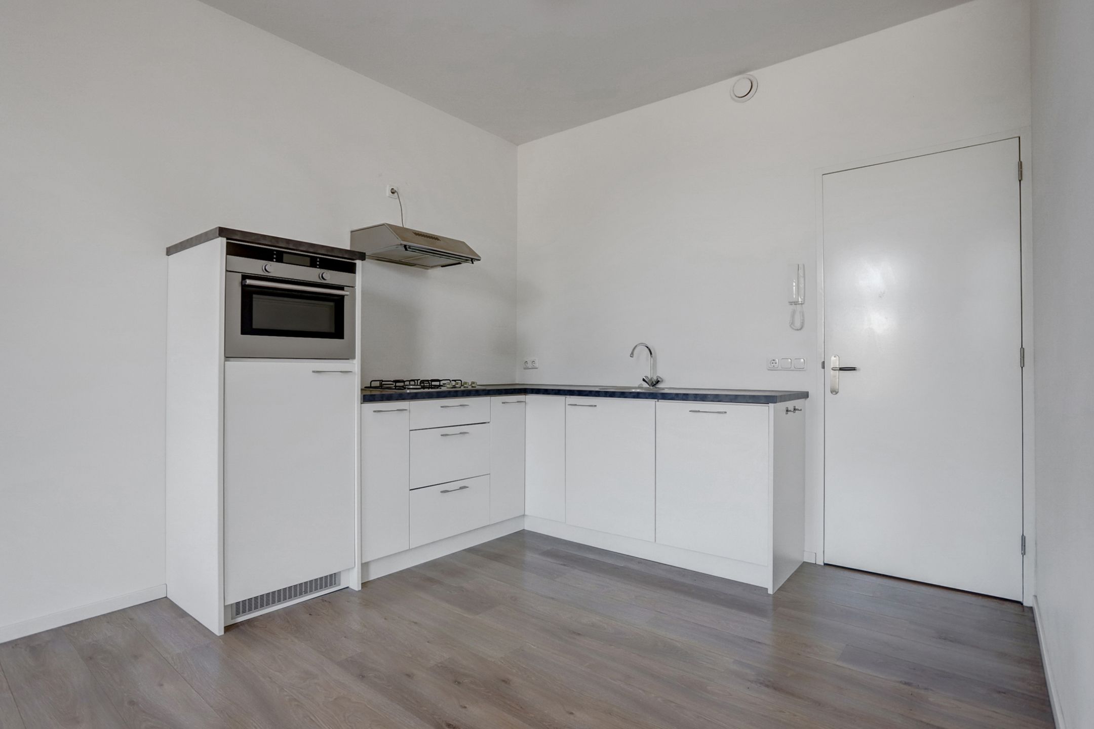 Foto 3 van Dominicanenstraat 151-A