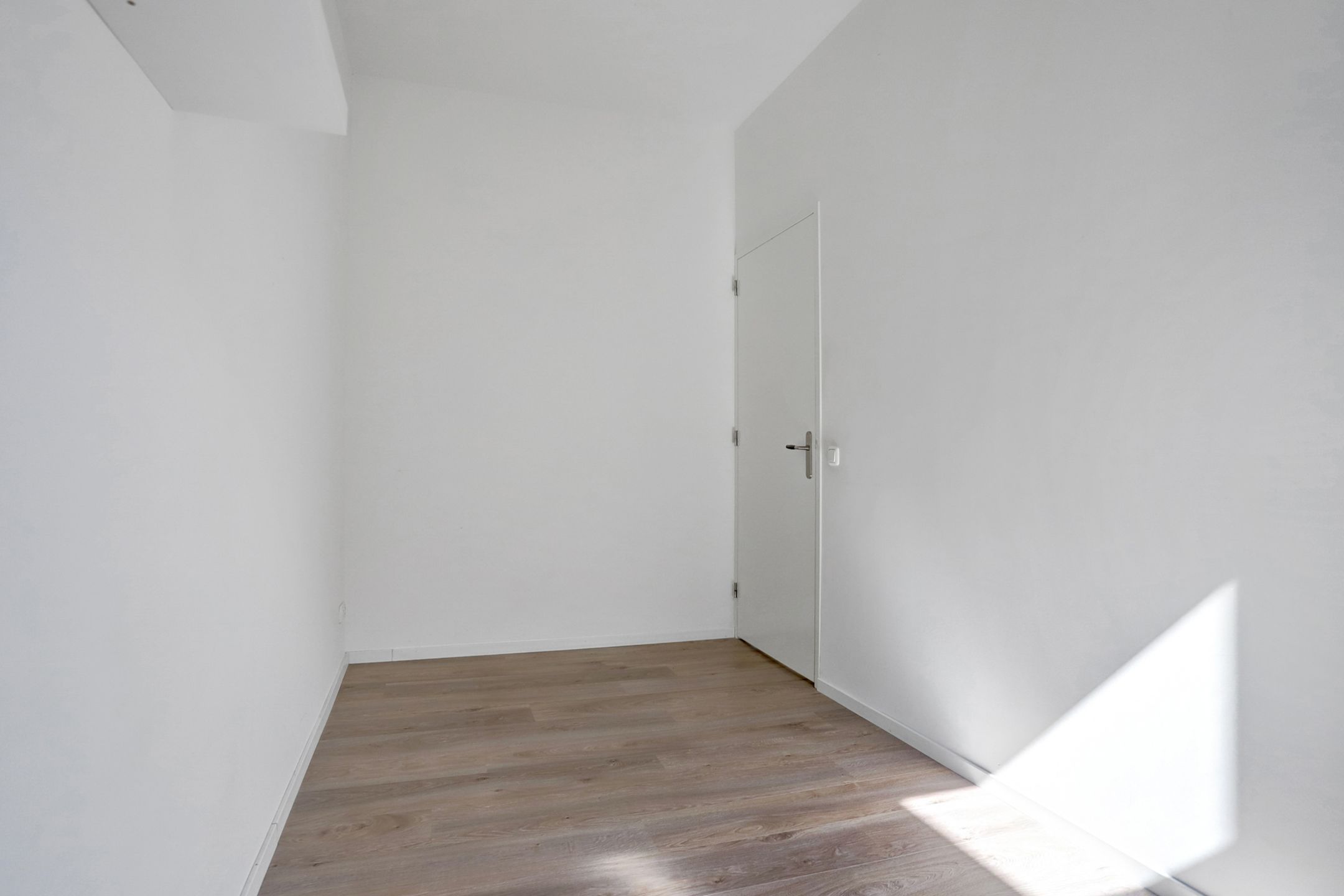 Foto 24 van Dominicanenstraat 151-A