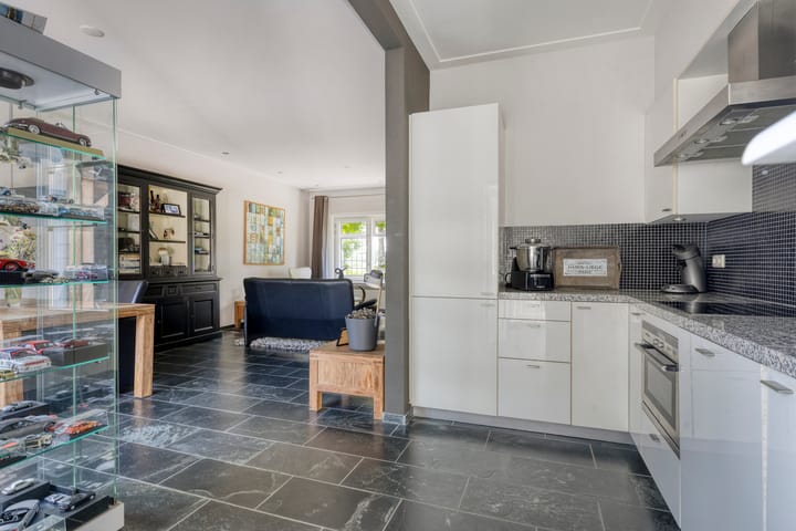 Foto 12 van Noord-Linschoterkade 10