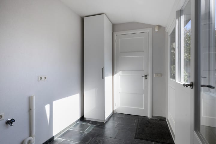 Foto 13 van Noord-Linschoterkade 10