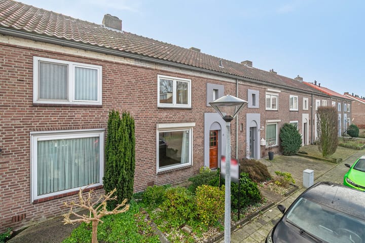 Foto 6 van Reinoldstraat 6