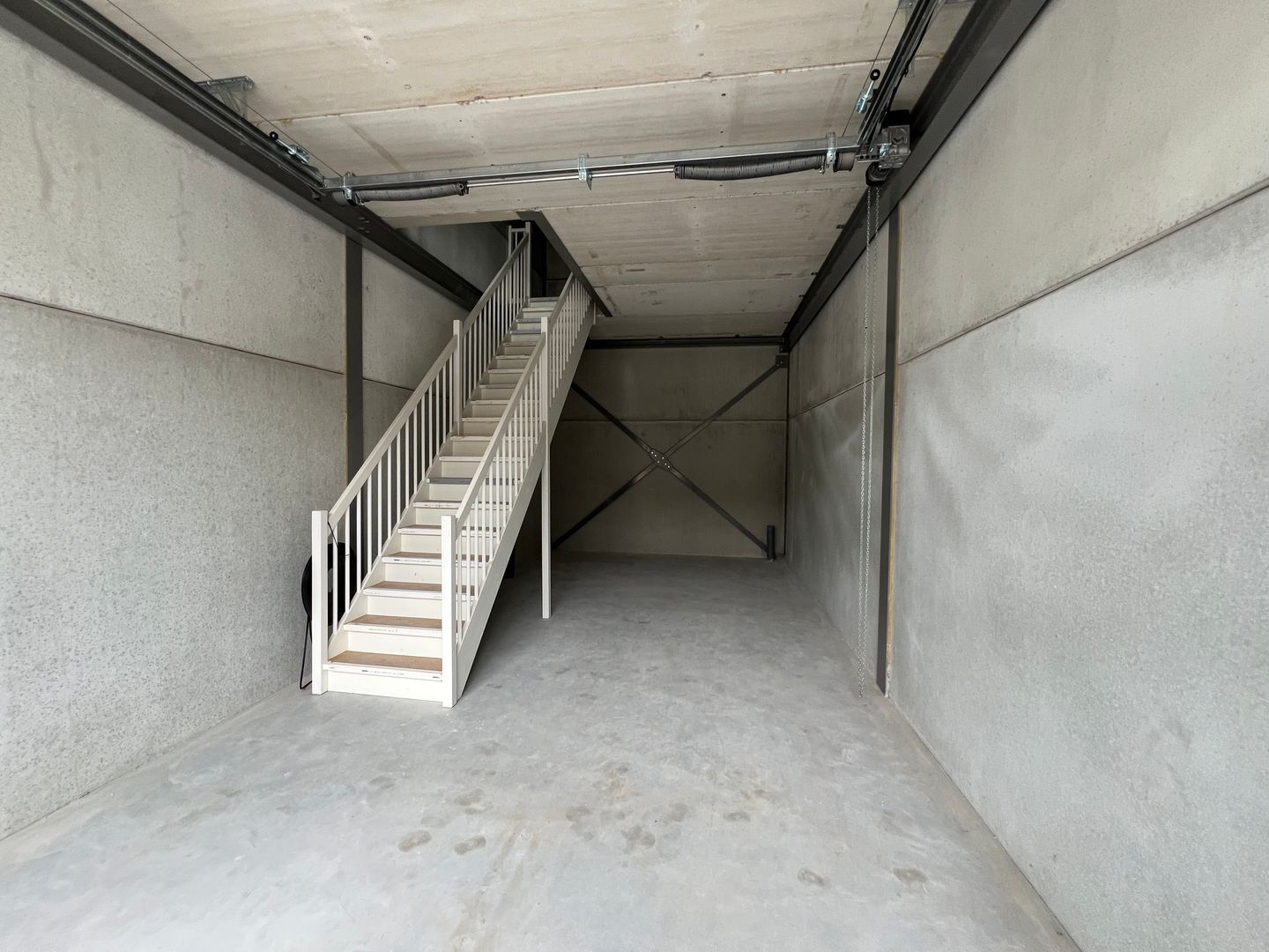 View photo 3 of Afmijnstraat 71