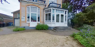 View 360° photos