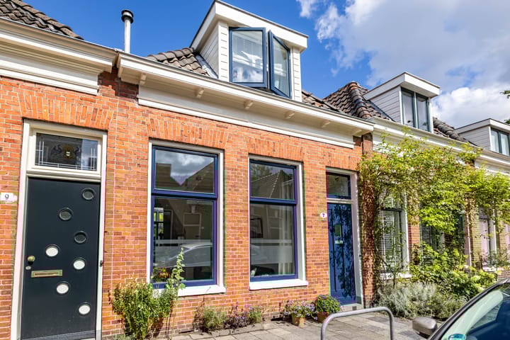 Foto 1 van Plantsoenstraat 7