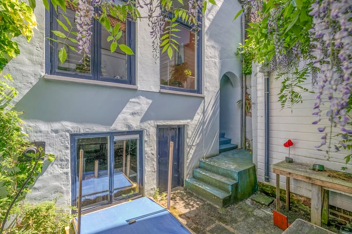 Photo 15 of Moesstraat 4