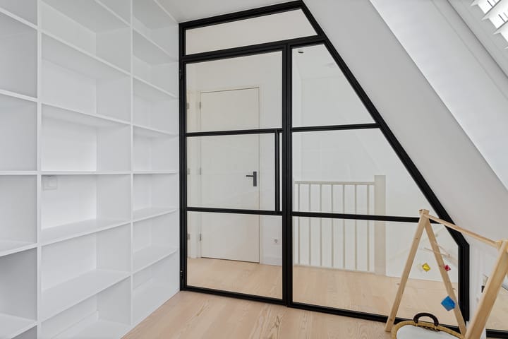 Foto 36 van Bandoengstraat 15