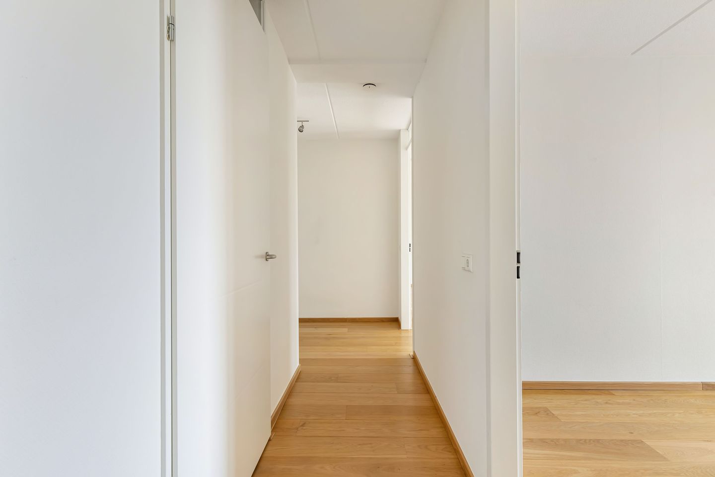 Foto 25 van Havenweg 13-B