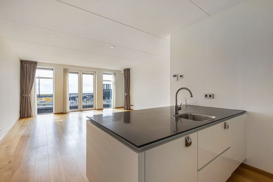 Foto 31 van Havenweg 13-B