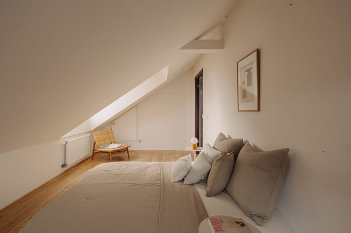 Foto 23 van Vierwindenstraat 62-D