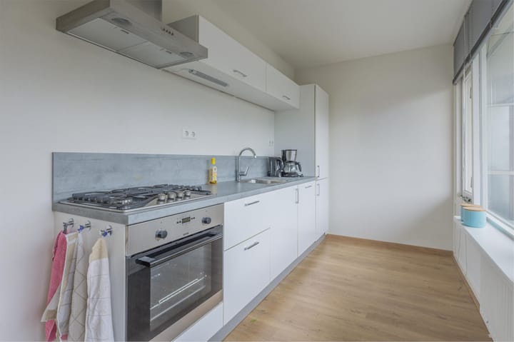 Foto 2 van Bachplein 271