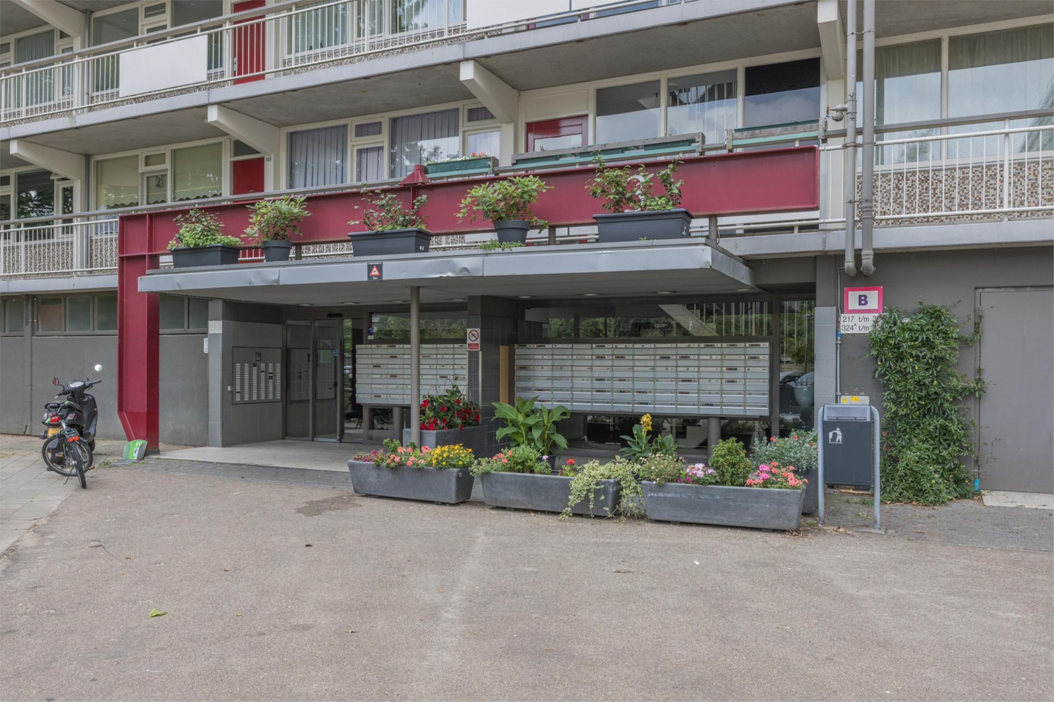 Foto 21 van Bachplein 271