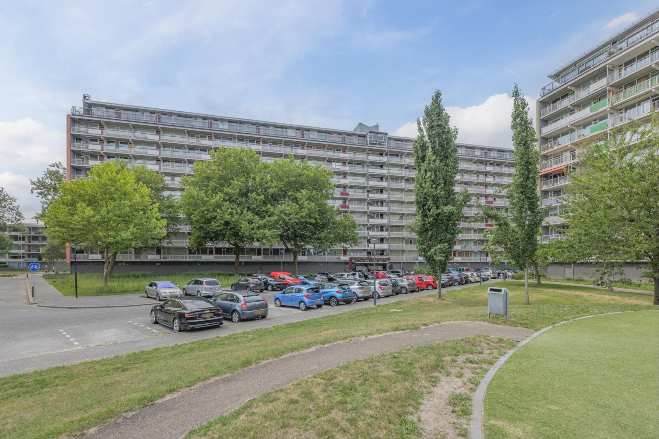 Foto 24 van Bachplein 271