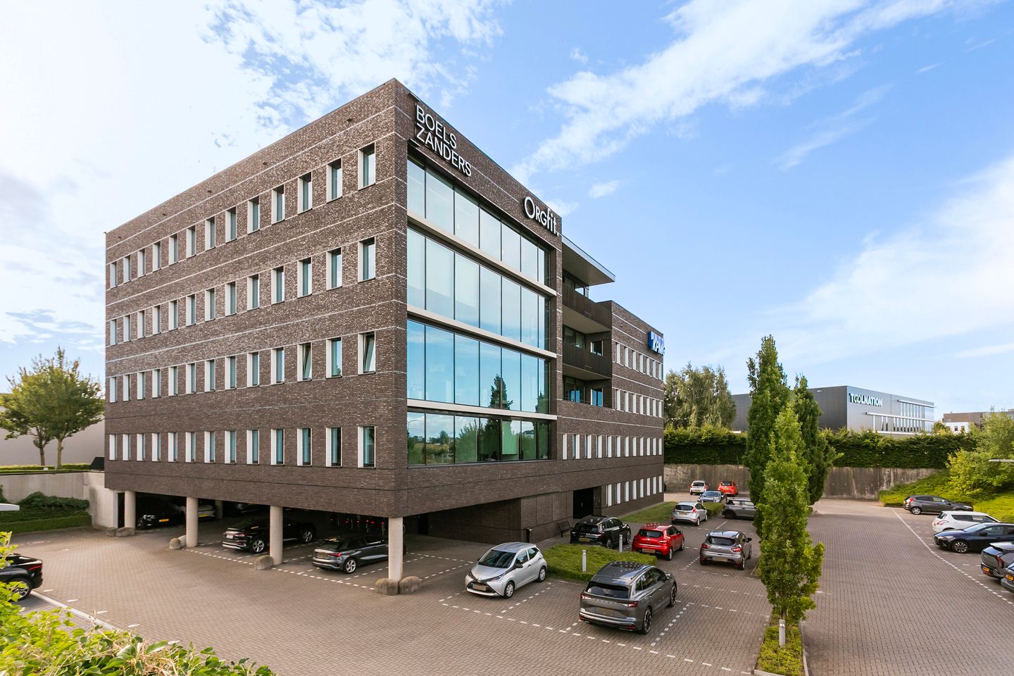 View photo 4 of Aziëlaan 22