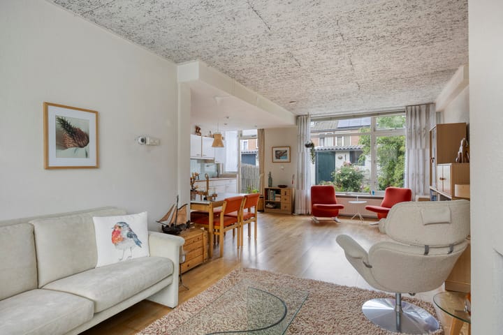 Foto 2 van Van Brederodestraat 2