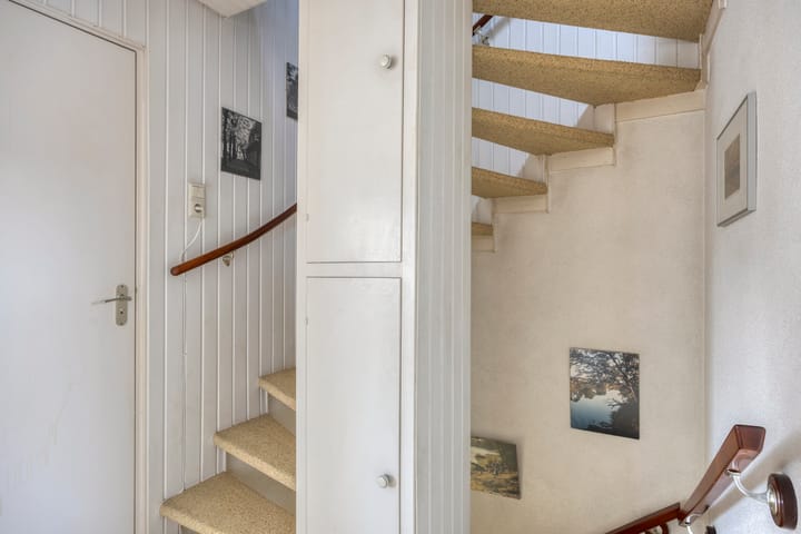 Foto 20 van Van Brederodestraat 2