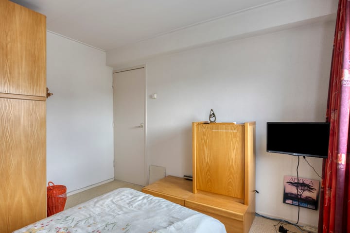 Foto 26 van Van Brederodestraat 2