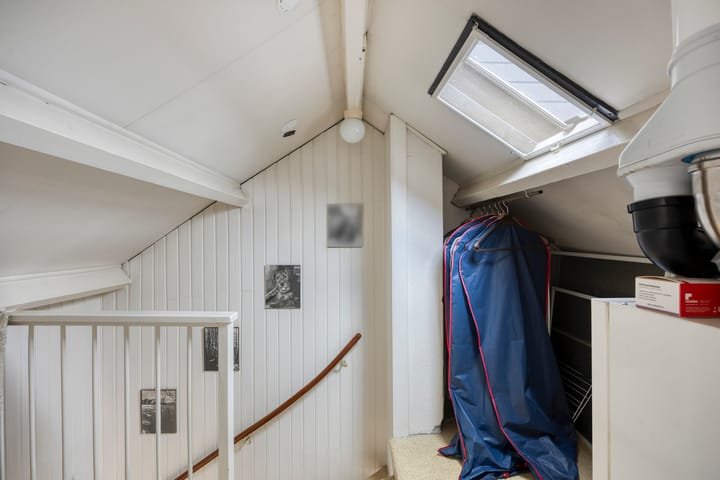 Foto 31 van Van Brederodestraat 2