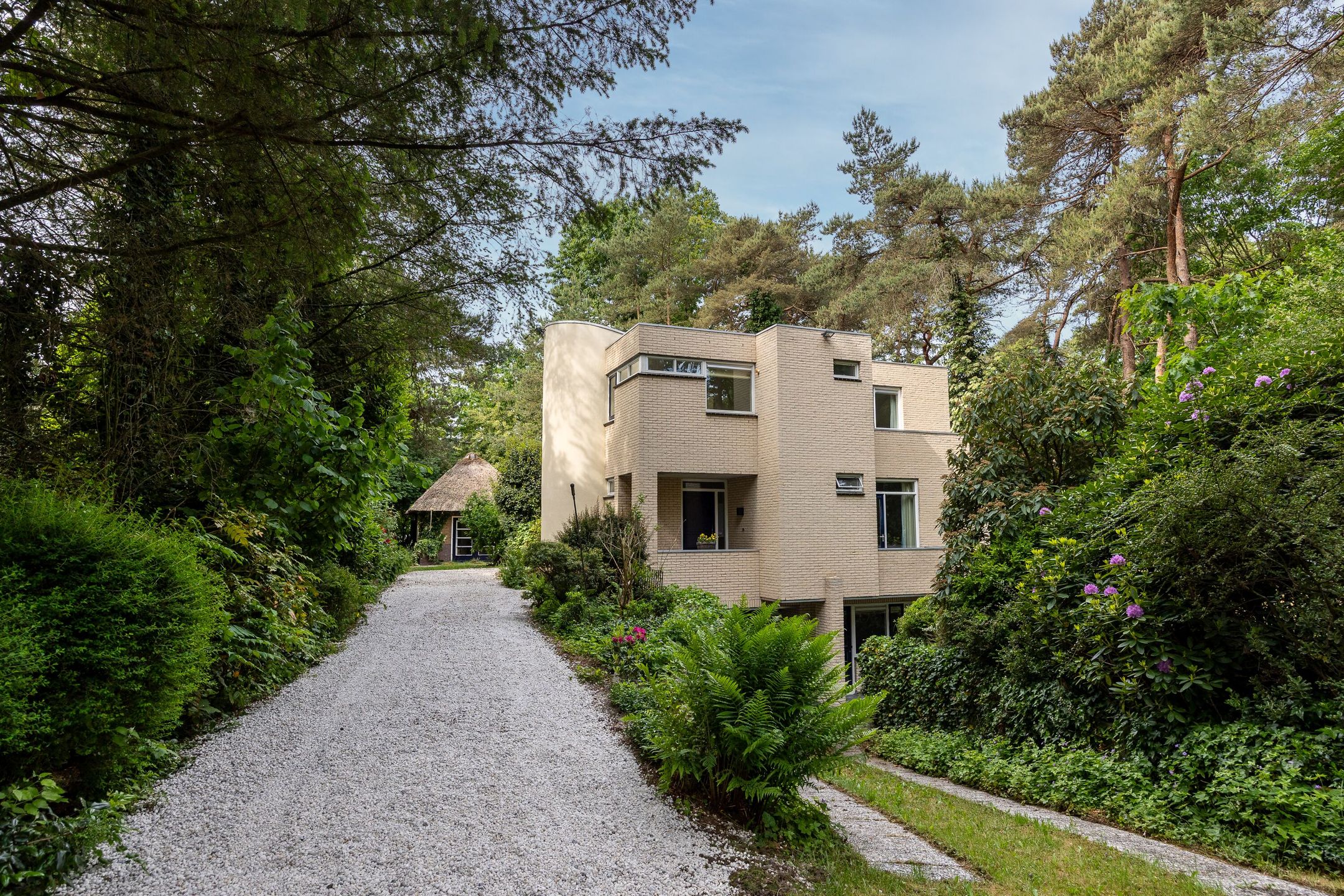 Photo 3 of Schubertlaan 1