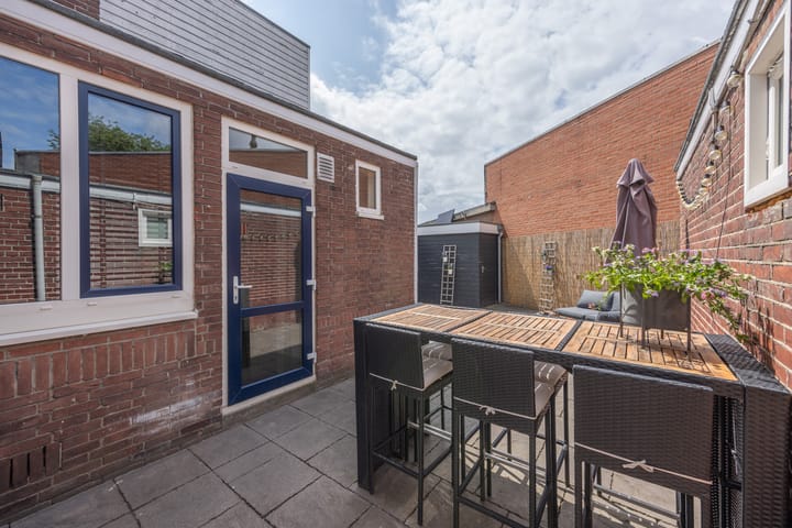 Foto 42 van Brinkstraat 136