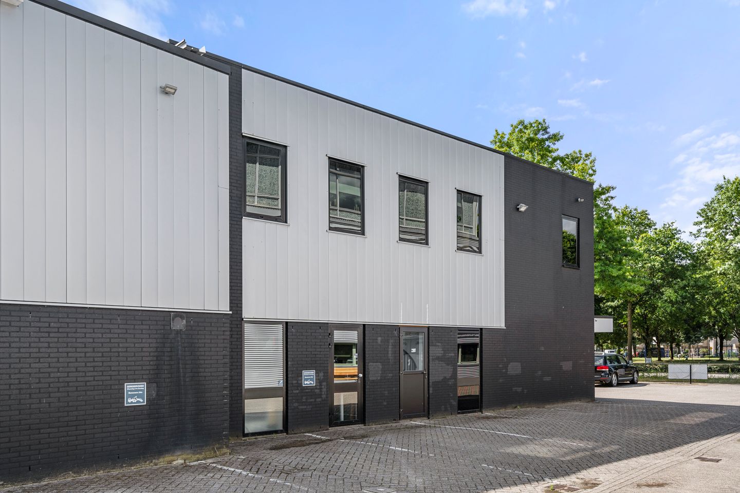 View photo 3 of Fokkerstraat 36