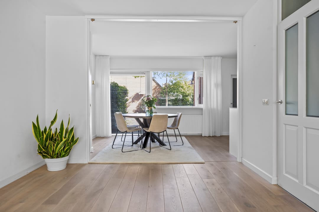 Foto 13 van Burchtenlaan 3