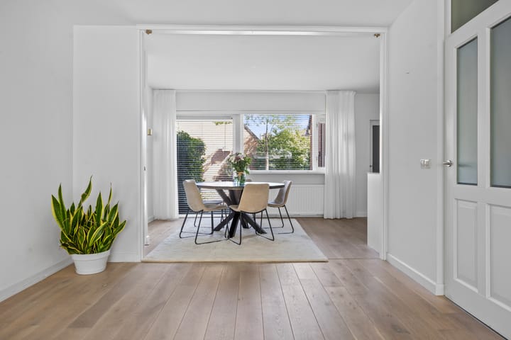 Foto 13 van Burchtenlaan 3