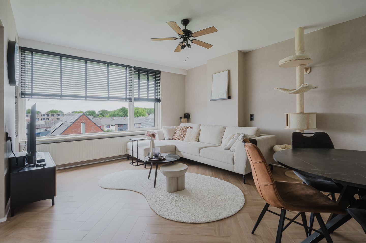 Foto 10 van Rembrandtstraat 127-C