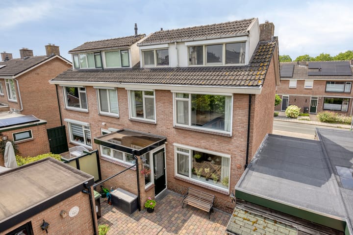 Photo 33 of Christinestraat 12