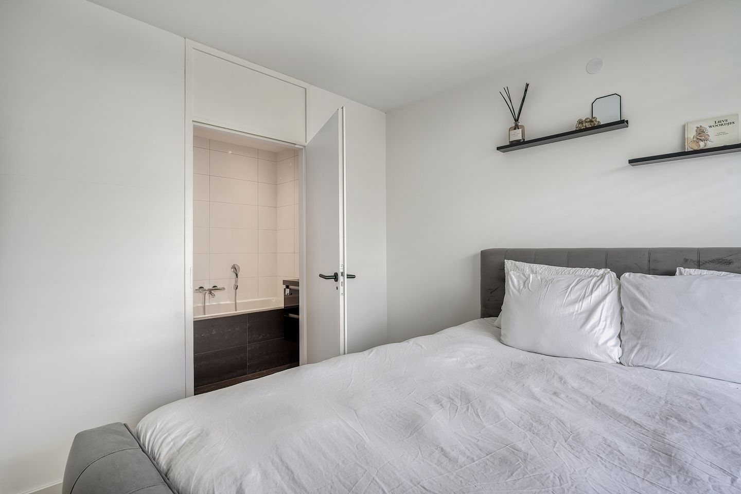 Foto 19 van Jacob Boekestraat 165