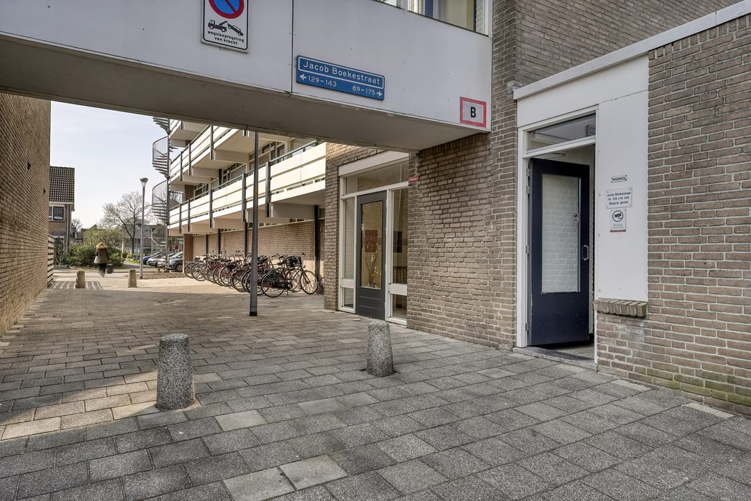 Foto 32 van Jacob Boekestraat 165