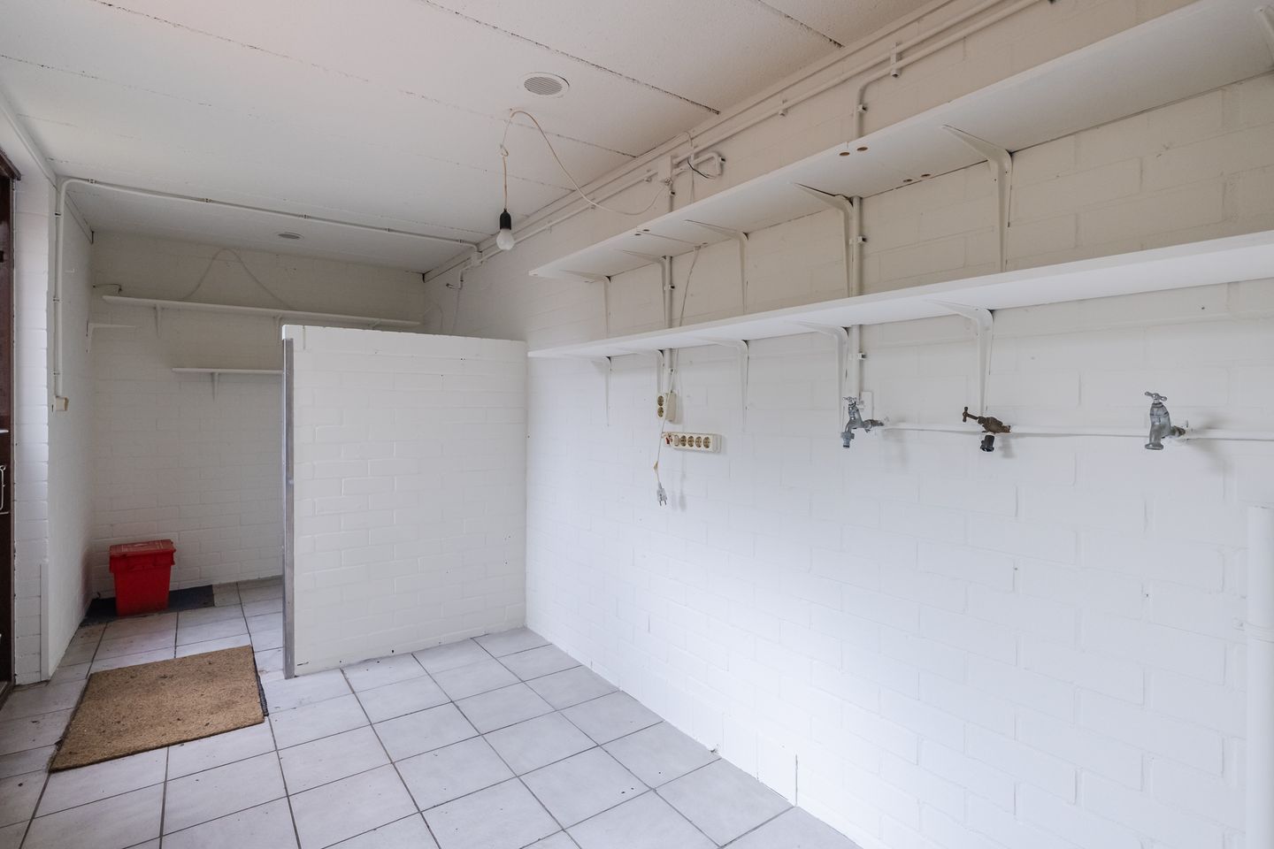 Photo 19 of Voorhuis 13