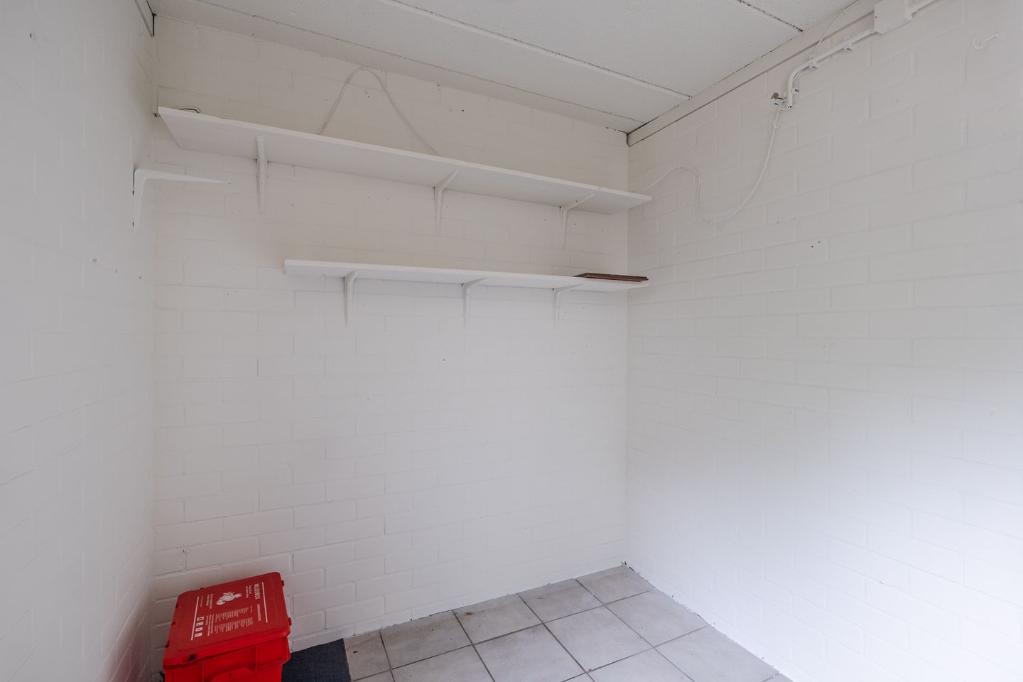Photo 20 of Voorhuis 13