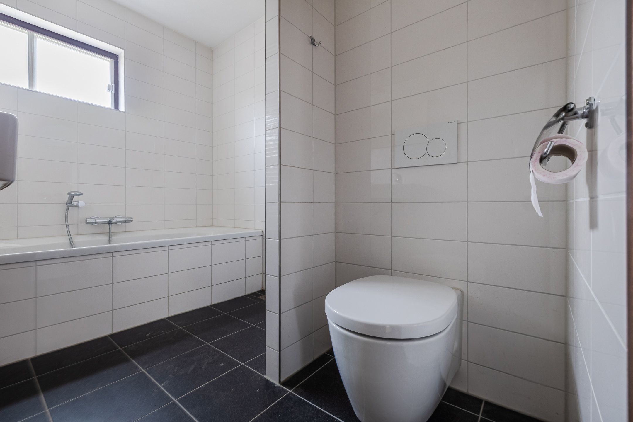 Photo 33 of Voorhuis 13