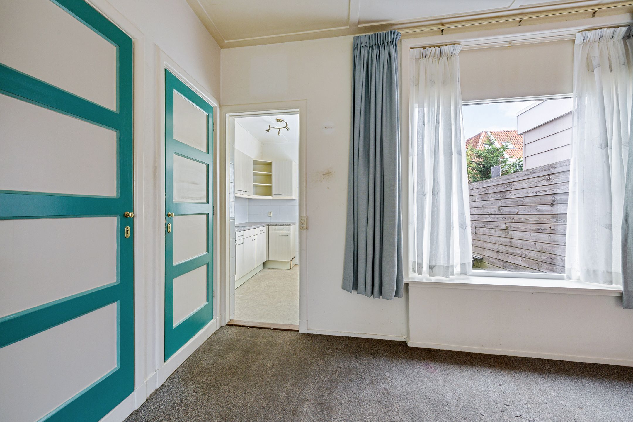 Photo 6 of Wassenberghstraat 8