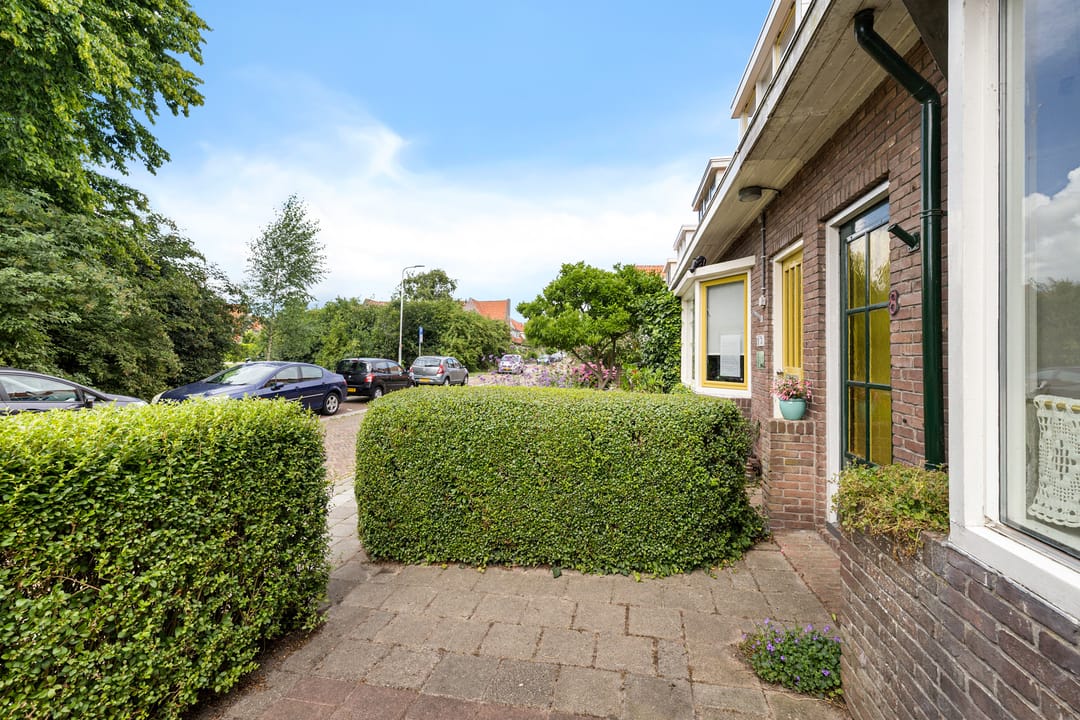 Photo 32 of Wassenberghstraat 8