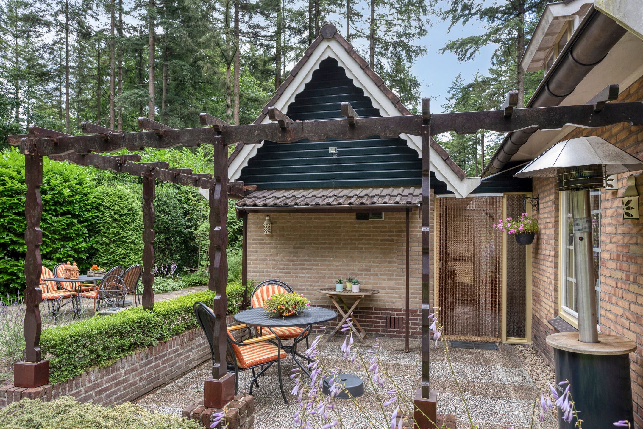 Photo 24 of Lariksweg 12